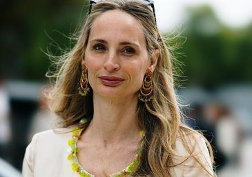 Mascarillas faciales de melatonina para reparar y combatir los signos del envejecimiento en pieles maduras estresadas